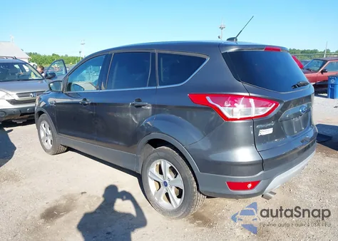 2015 Ford Escape Se z USA, uszkodzony, nr VIN 1FMCU0G71FUA13891